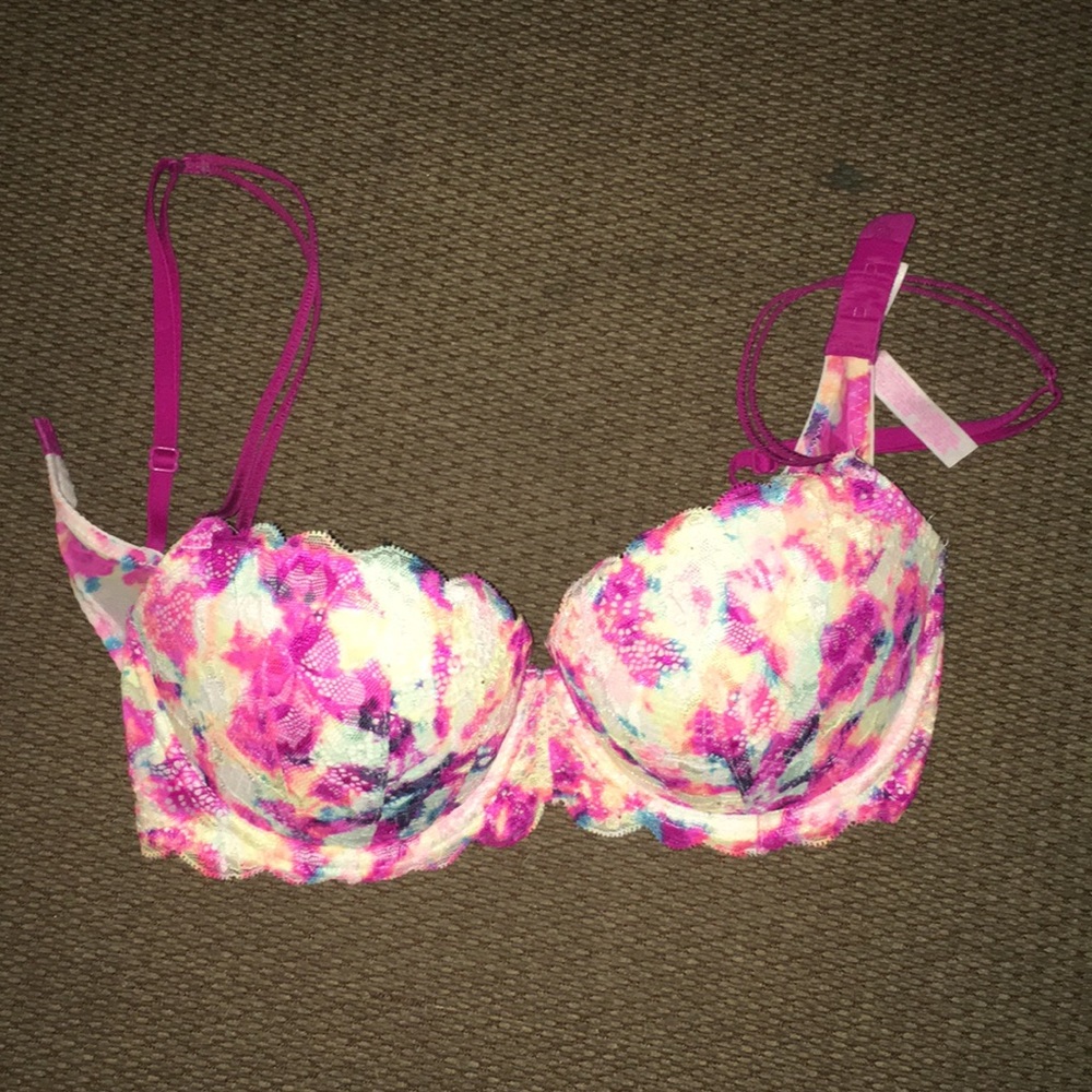 Victoria’s Secret Demi bra